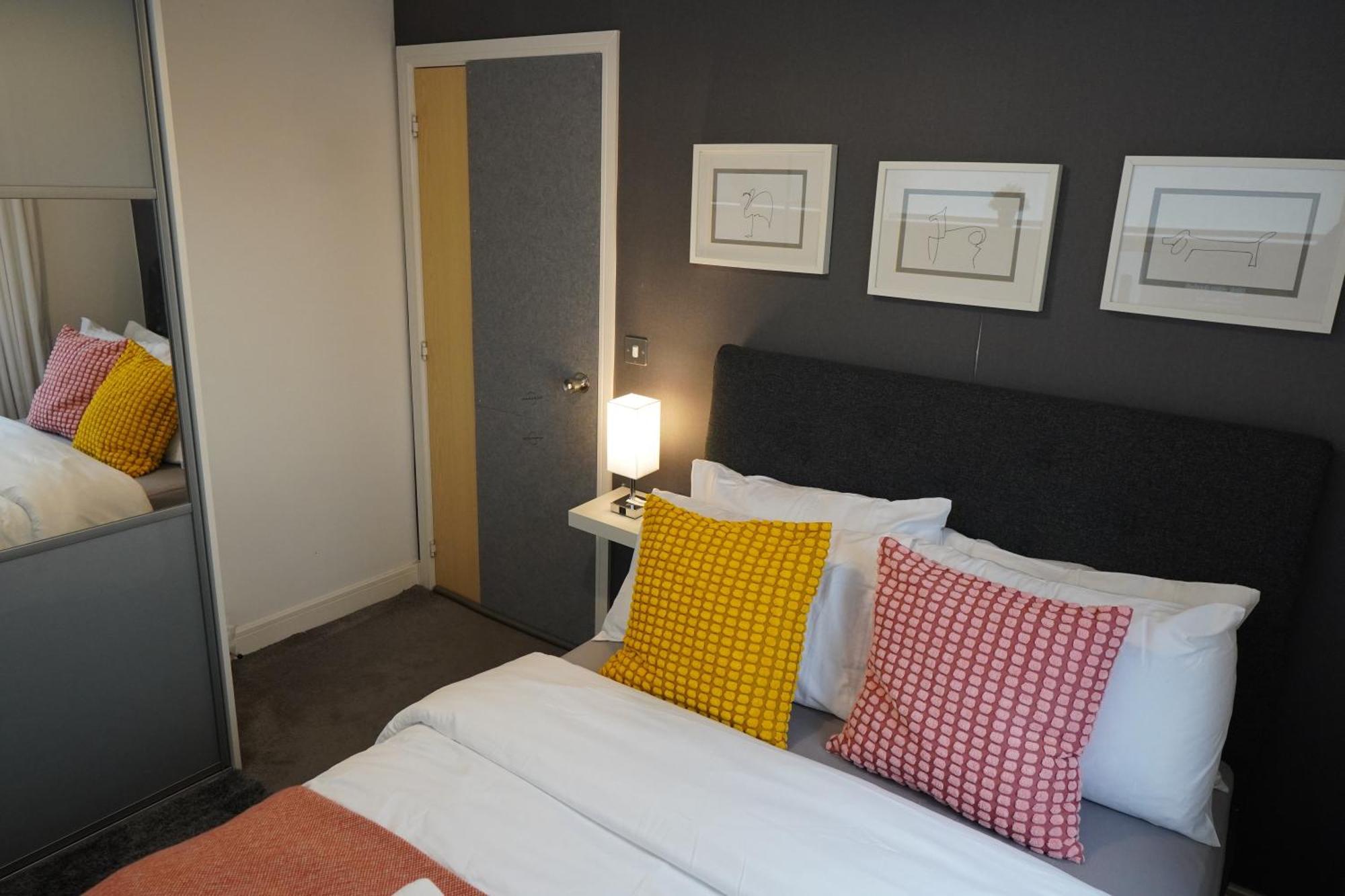 Luxury Rooms - Pick A Room - Free Parking & Kitchen Access, Near Etihad Stadium, The Coop Live & Piccadilly Station, Манчестер Екстер'єр фото