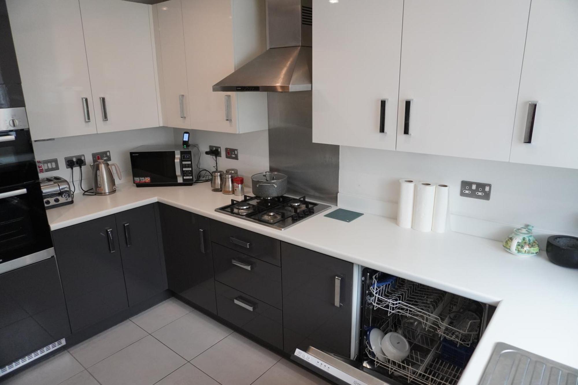Luxury Rooms - Pick A Room - Free Parking & Kitchen Access, Near Etihad Stadium, The Coop Live & Piccadilly Station, Манчестер Екстер'єр фото